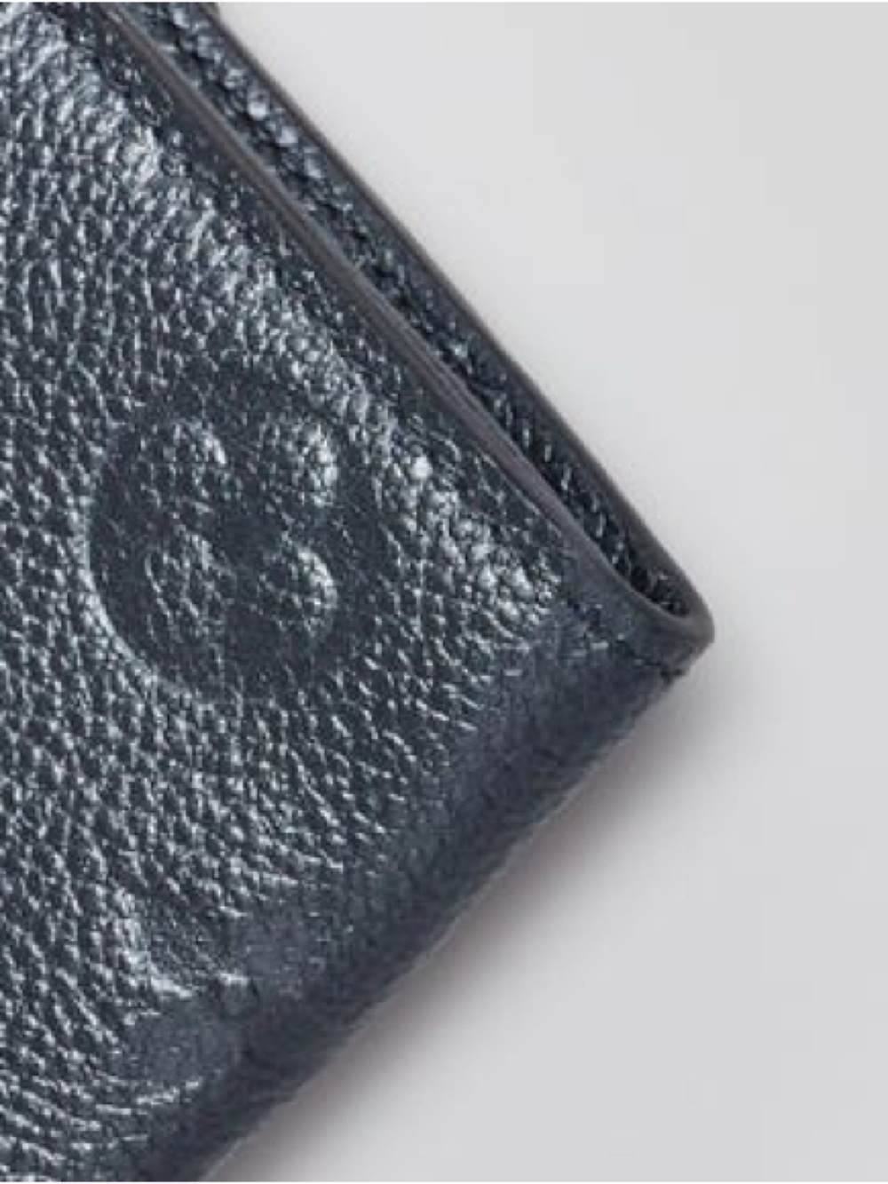 Louis Vuitton Monogram Shimmering Empriente Sarah Wallet - Picture 9 of 11